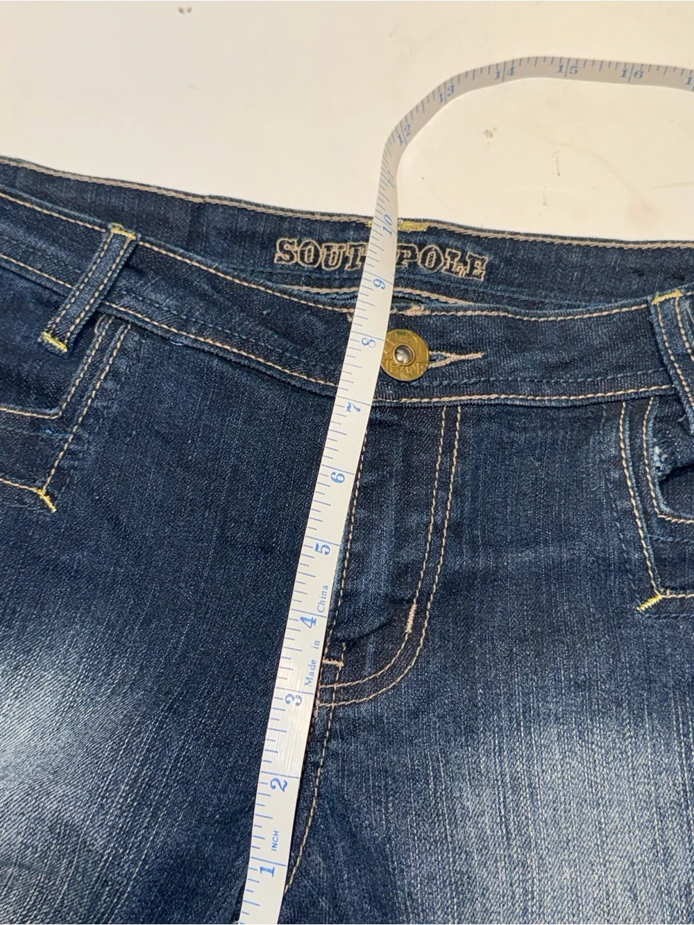 VTG Southpole Women Size 9 Long Bermuda Jorts LARGE EMBROIDERED LOGO Y2K Hip Hop